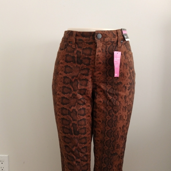 Ana Brown Snake Skinny Pants - Picture 2 of 7